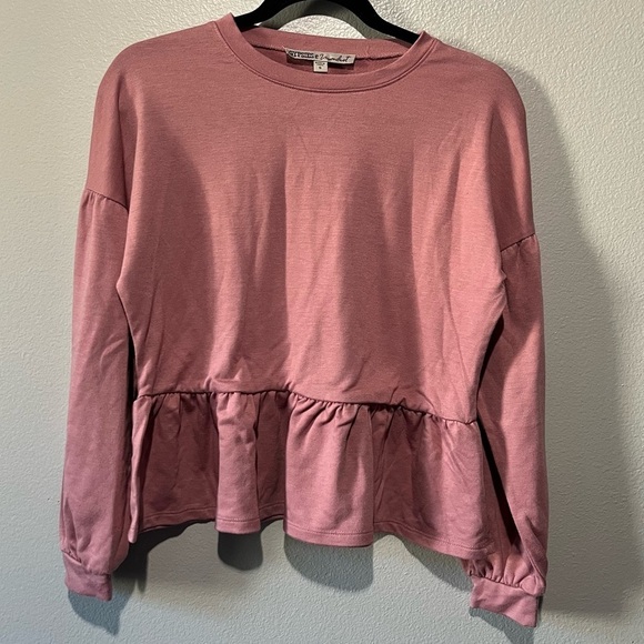 GYPSIES AND MOONDUST- Mauve Pink Long Sleeve Peplum Top Size S - Picture 1 of 4
